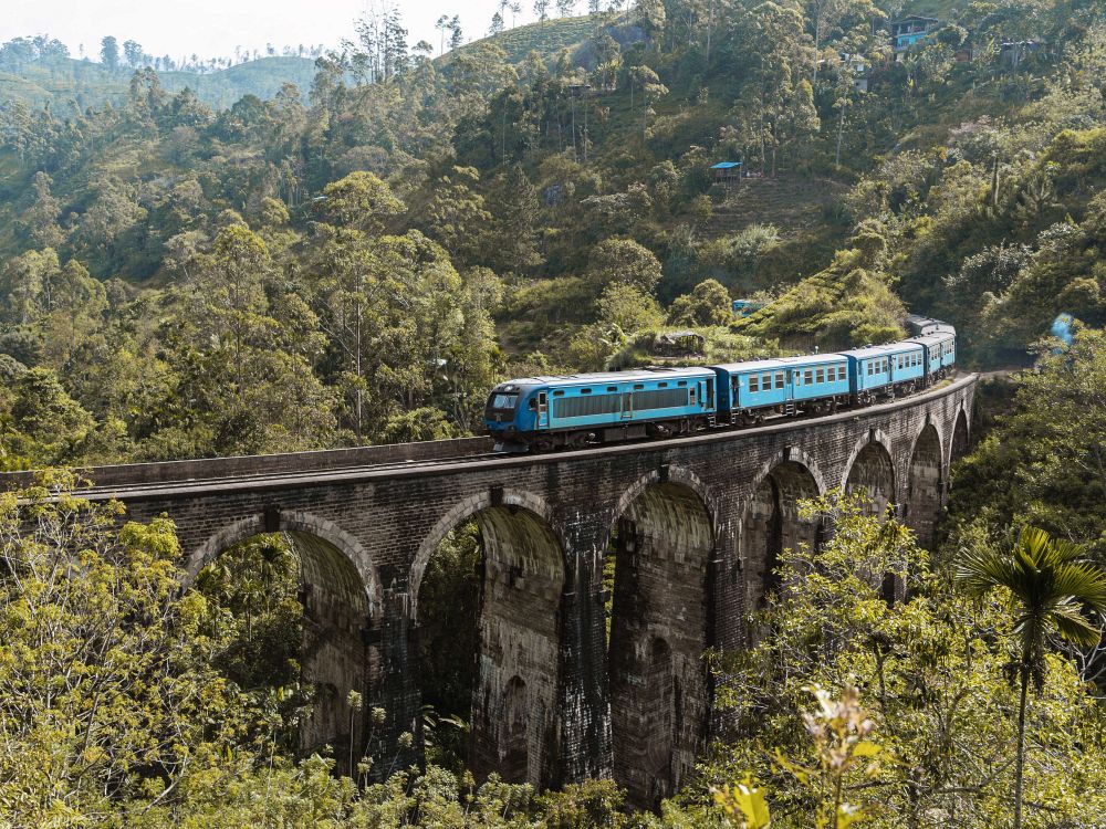 Nine Arch Bridge på Sri Lanka